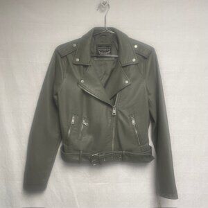 Levi Strauss & Co Green Women's Belted Crop Moto Biker Jacket Size M - NWT